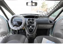 Photo Reference of Citroen Xara Picasso